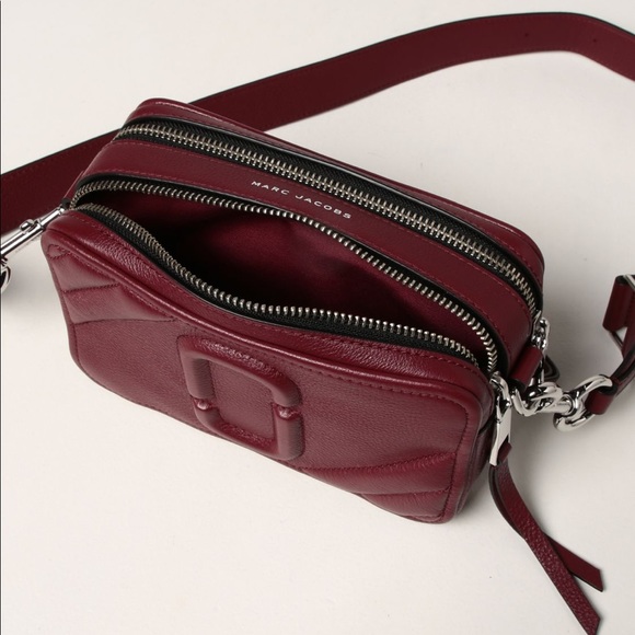 Marc Jacobs
The Moto Shot 21 shoulder bag - Picture 5 of 13